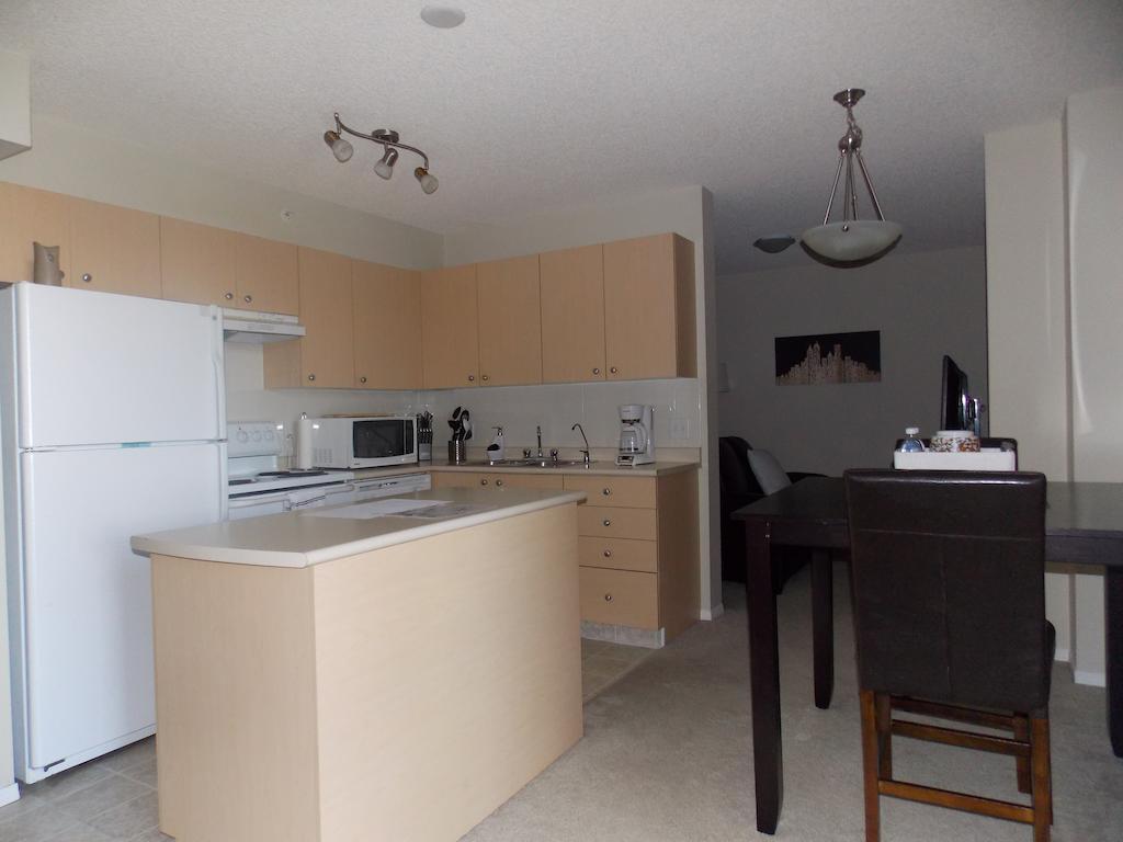 Condo Fastlane In Tarjan Pointe Calgary