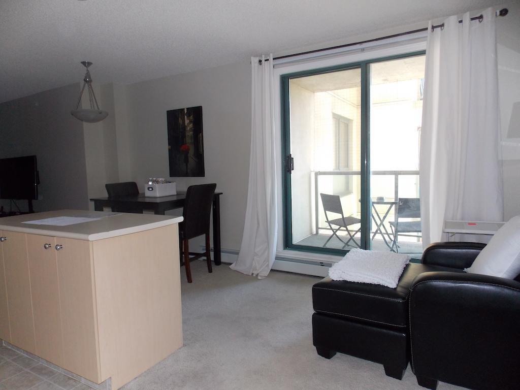 Fastlane In Tarjan Pointe Calgary