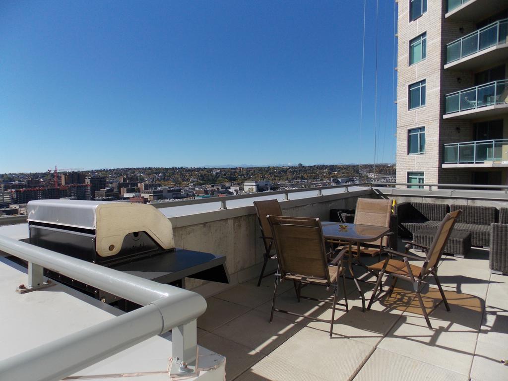 Fastlane In Tarjan Pointe * Calgary