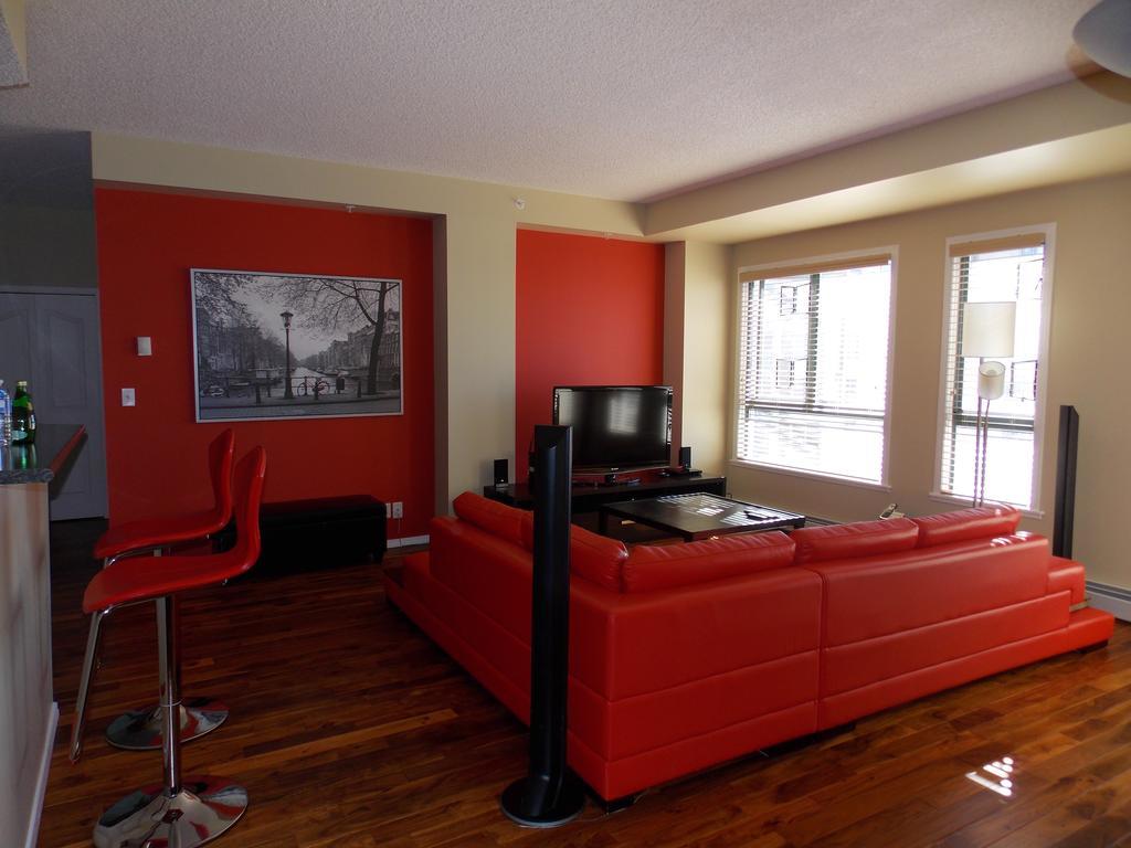 Fastlane In Tarjan Pointe * Calgary