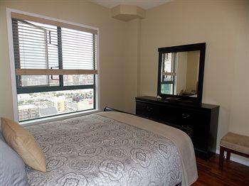 Fastlane In Tarjan Pointe * Calgary